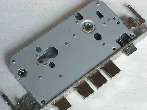 隆昌24小时上门开锁公司