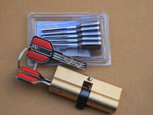 隆昌24小时上门开锁公司